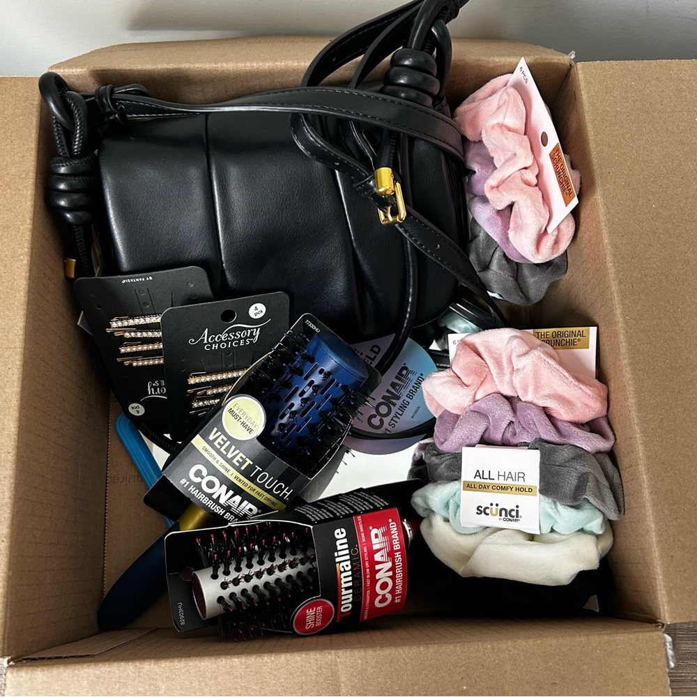 NWT  Black Rachel Zoe Handbag with Hair Accessories Bundle